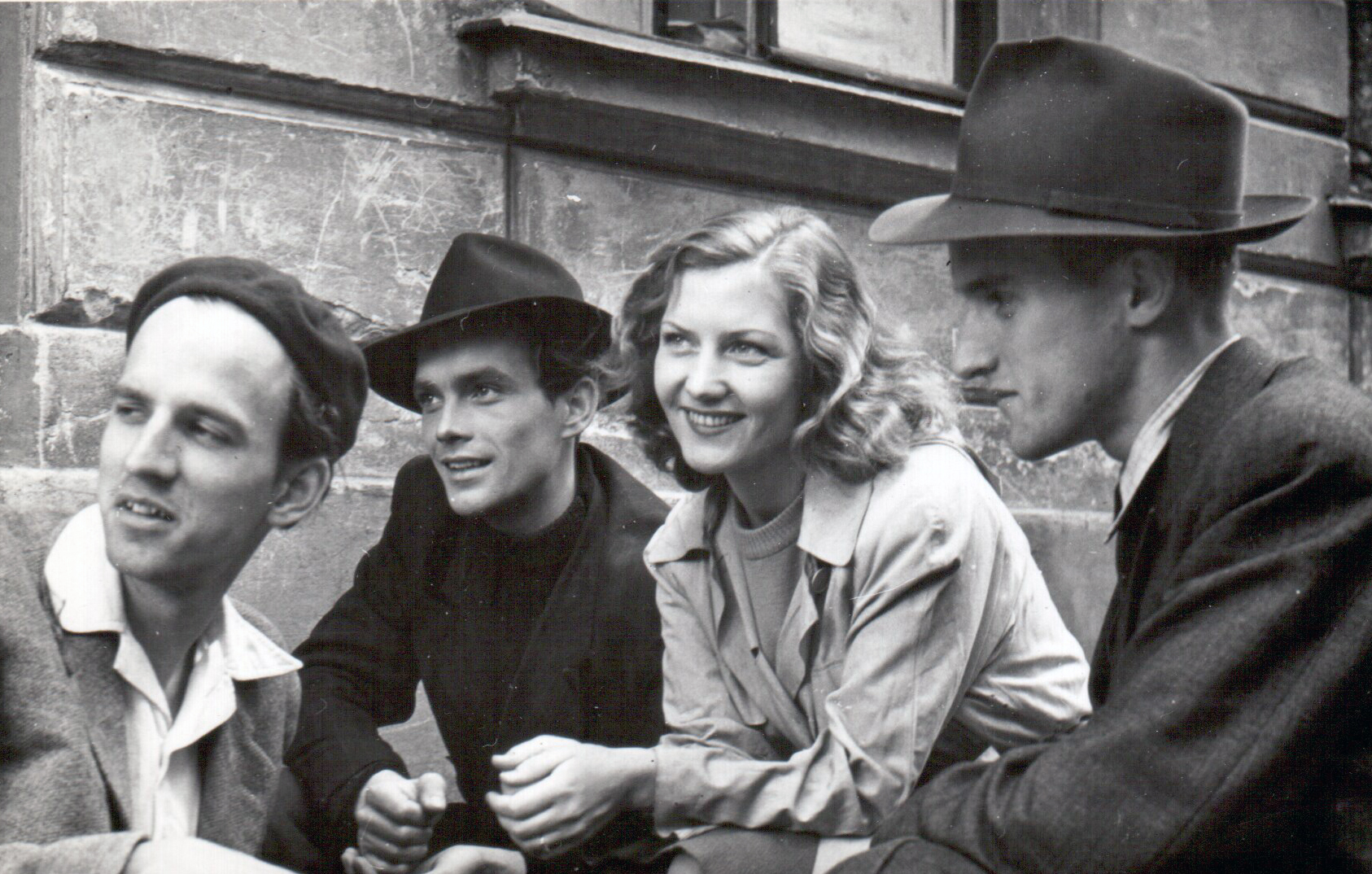 Det regnar på vår kärlek, bakombild, Bergman, Barbro Kollberg, Birger Malmsten, eng Det regnar på vår kärlek, bakombild, Bergman, Barbro Kollberg, Birger Malmsten, eng