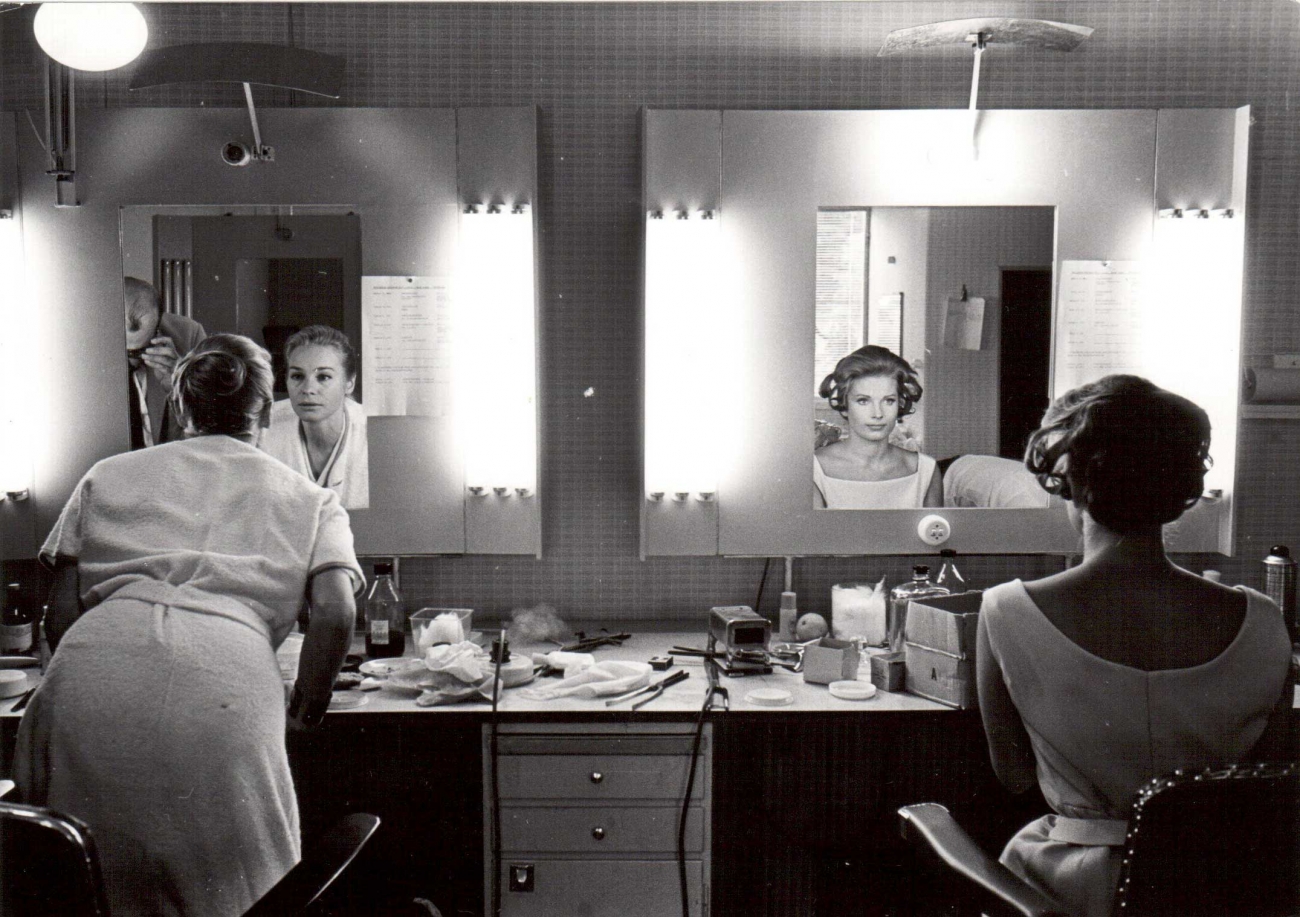 Behind the Mirror Universe Ingmar Bergman