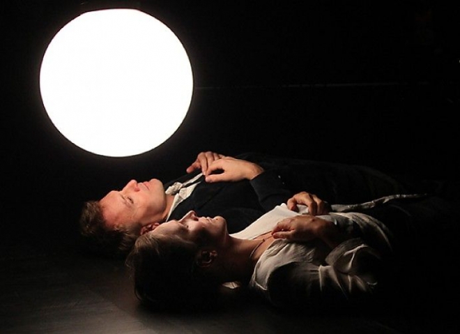 Juan (Ricardo Darín) och Mariana (Valeria Bertuccelli). © Teatro Maipo. Juan (Ricardo Darín) och Mariana (Valeria Bertuccelli). © Teatro Maipo.