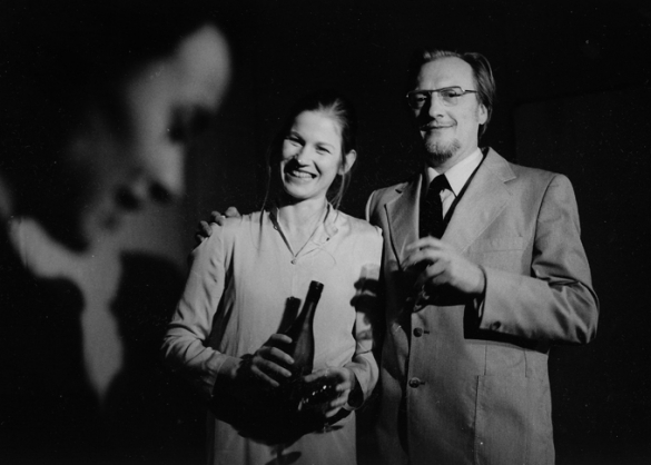 Marianne (Dörte Lysssewski) och Johan (Ernst Stötzner). Marianne (Dörte Lysssewski) och Johan (Ernst Stötzner).