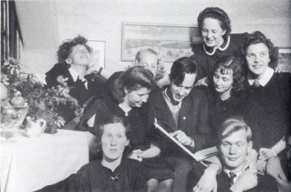 Till främmande hamn, bakombild, Bergman, grupp, eng