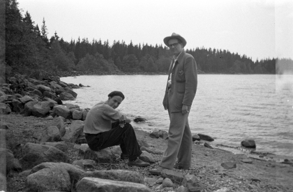 Hamnstad, bakombild, Bergman, Lars-Erik Kjellgren